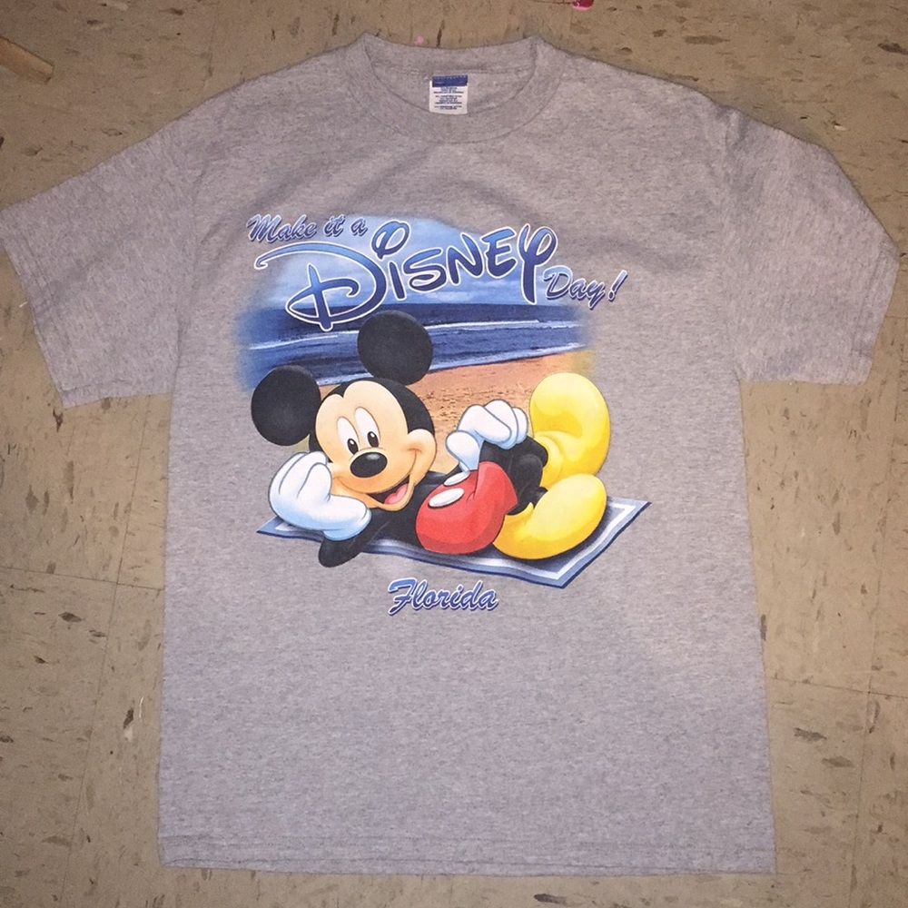 2 FOR 1 T-SHIRT SALE! - Picture 2 of 7